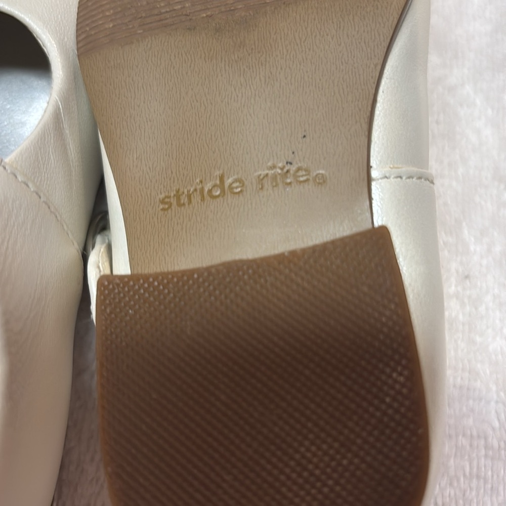 Stride Rite Mary Janes - Picture 3 of 6